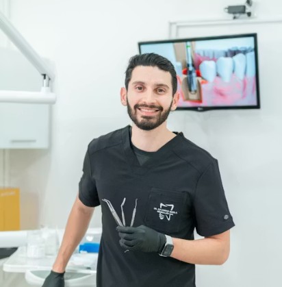 2 - About us - World Dental Lab
